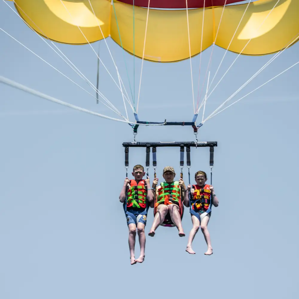 parasailing familia